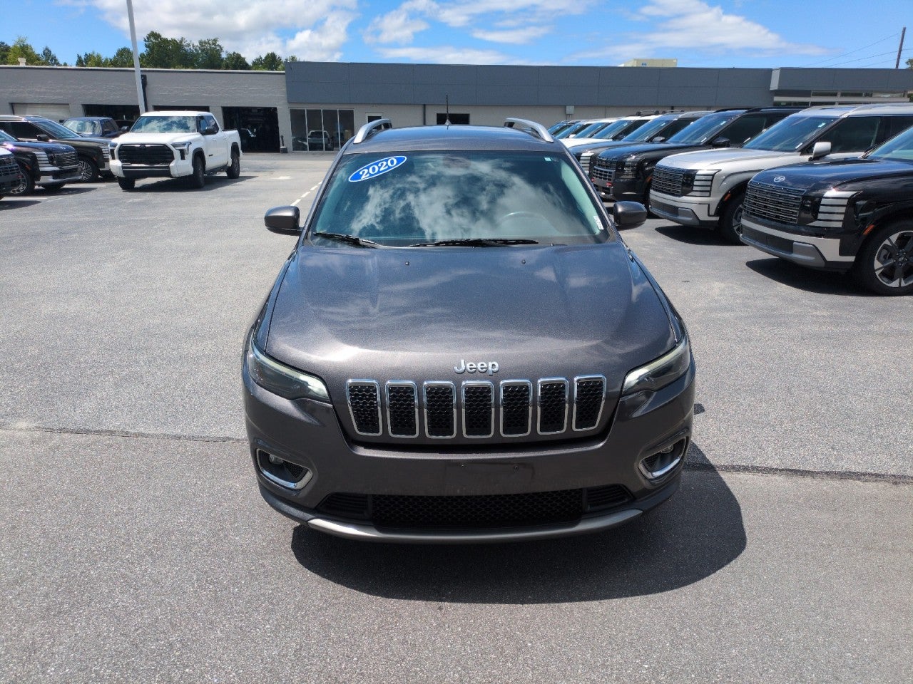 2020 Jeep Cherokee — side profile view