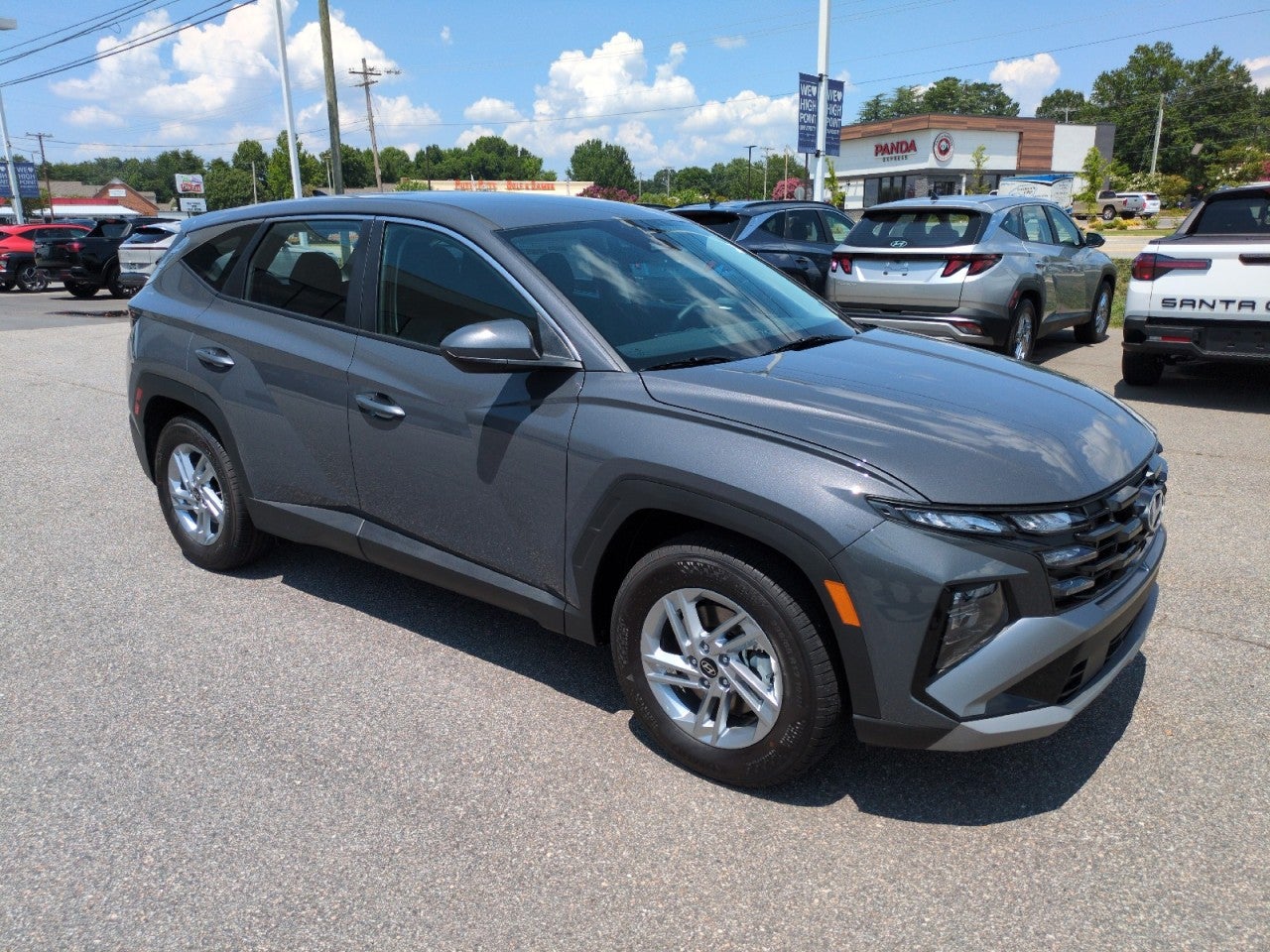 2026 Hyundai TUCSON SE FWD in Gray — front three-quarter view