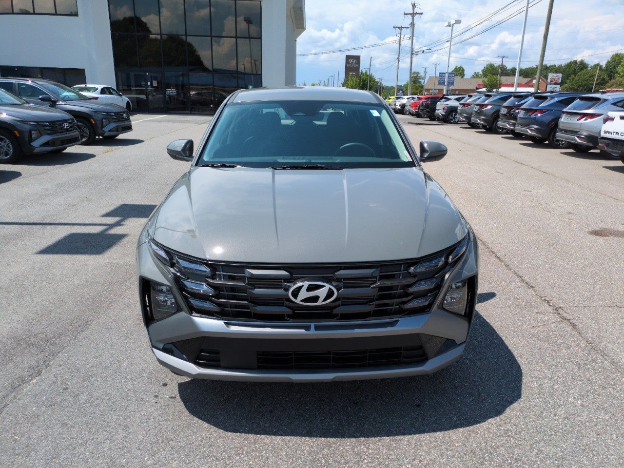 2026 Hyundai TUCSON — side profile view