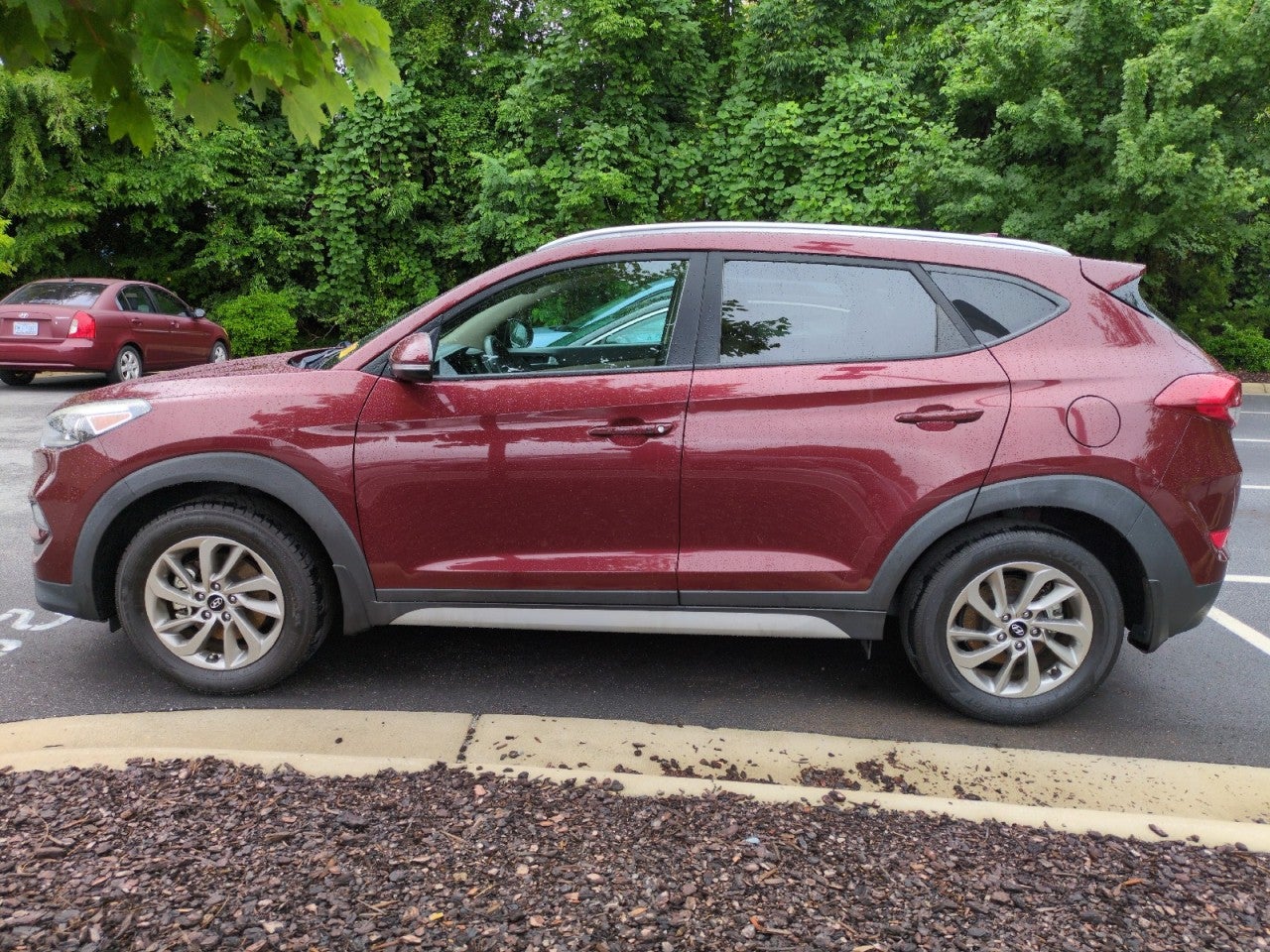 2017 Hyundai TUCSON — rear three-quarter view